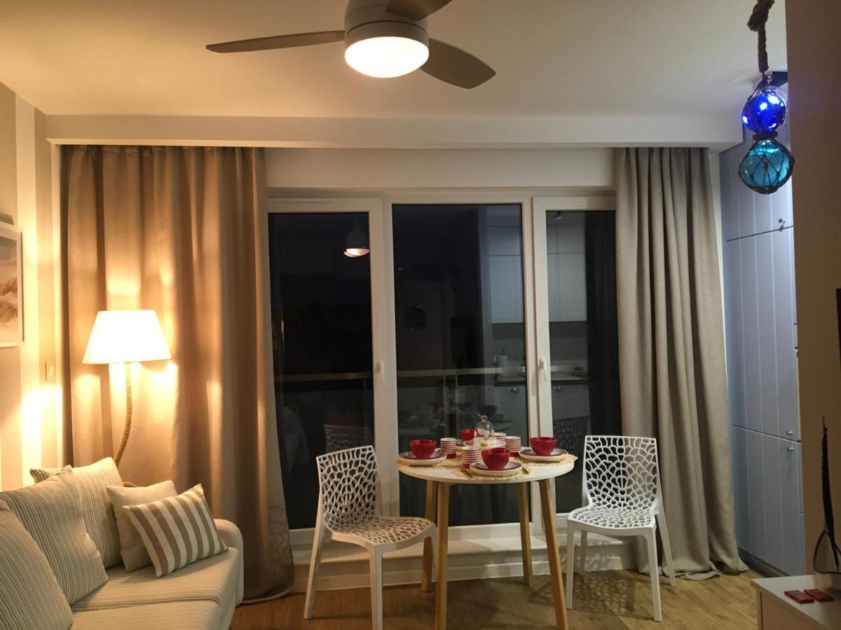 Apartament Marine Holiday Elblag - Winda -Parking W Hali Garazowej -Gratis -Business Stays Exterior photo